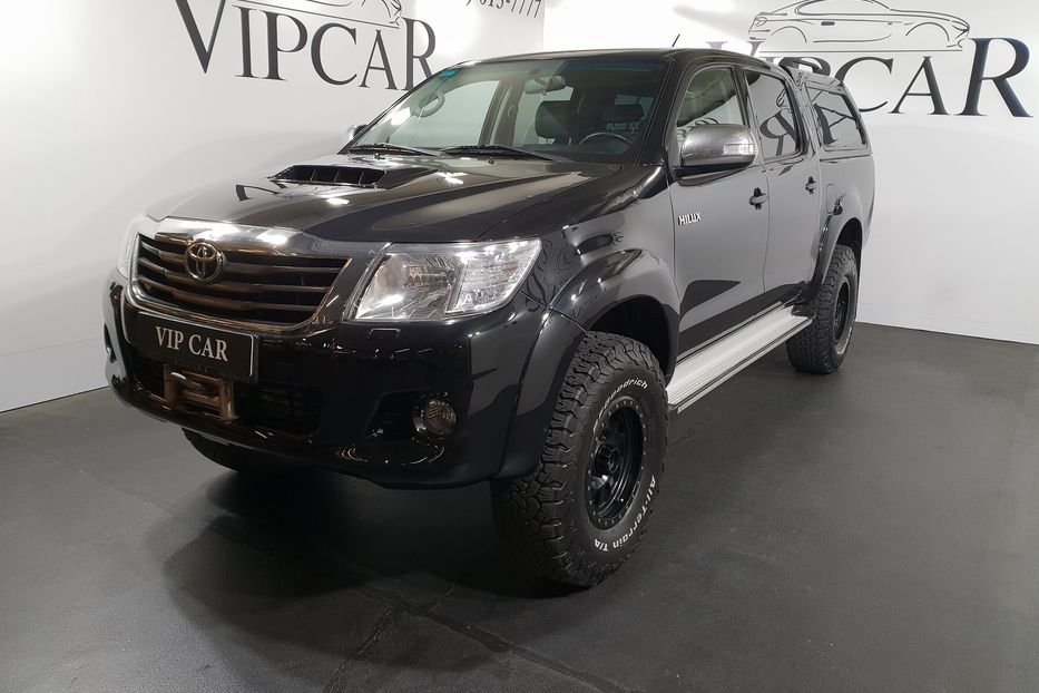 Продам Toyota Hilux 2011 года в Киеве