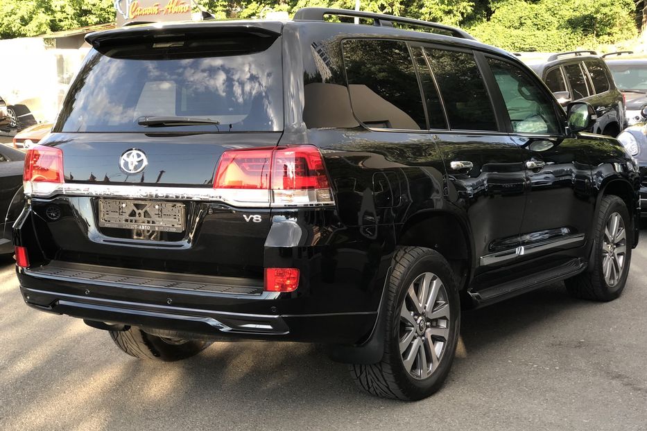 Продам Toyota Land Cruiser 200 Бронь B6 ArmorGroup 2016 года в Киеве