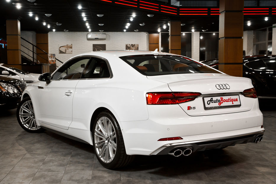 Продам Audi S5 2018 года в Одессе