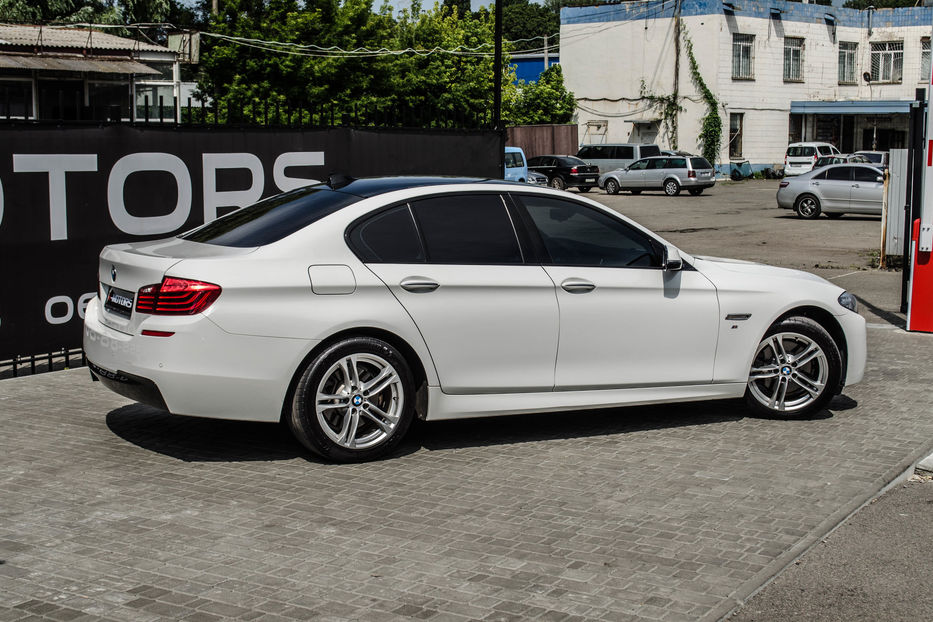 Продам BMW 520 M Package  2014 года в Киеве