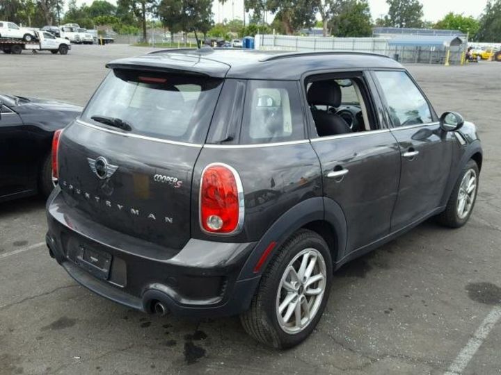 Продам MINI Cooper S Countryman 2016 года в Киеве