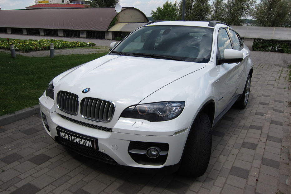 Продам BMW X6 4,4 AWD 2011 года в Днепре