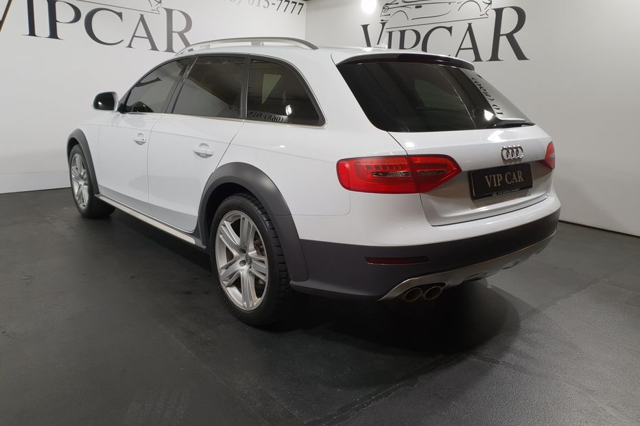 Продам Audi A4 Allroad 2013 года в Киеве