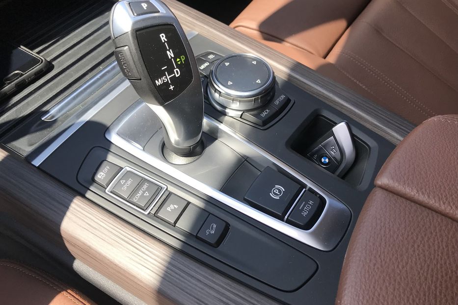 Продам BMW X5 25 дизель 2016 года в Киеве