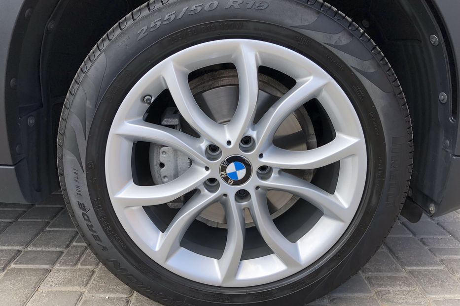 Продам BMW X6 35i XDrive 2017 года в Одессе