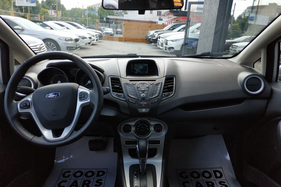 Продам Ford Fiesta 2016 года в Одессе