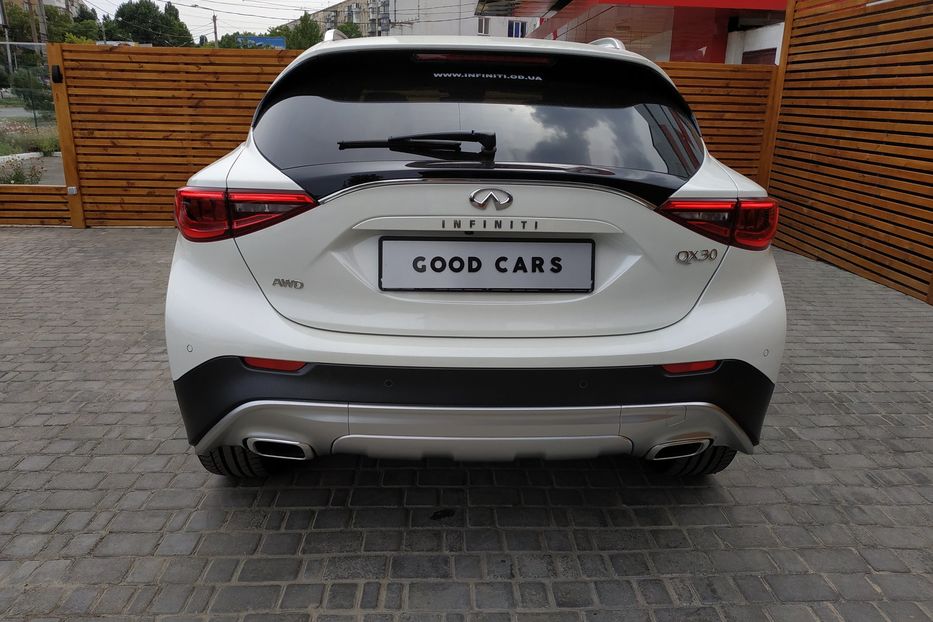 Продам Infiniti Q30 2017 года в Одессе