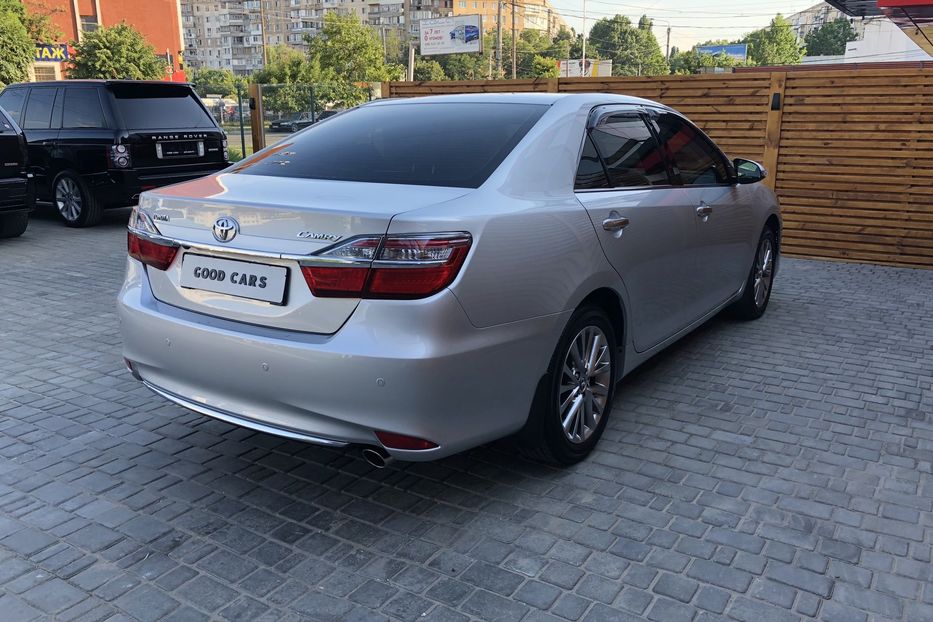 Продам Toyota Camry 2017 года в Одессе