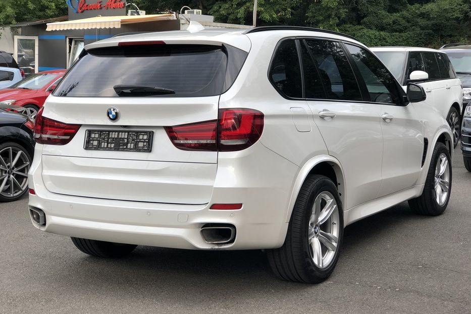 Продам BMW X5 M XDRIVE 25 D 2015 года в Киеве