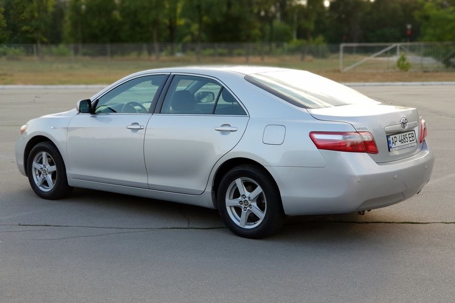 Продам Toyota Camry 2.4MT Comfort ГАЗ 2008 года в Запорожье