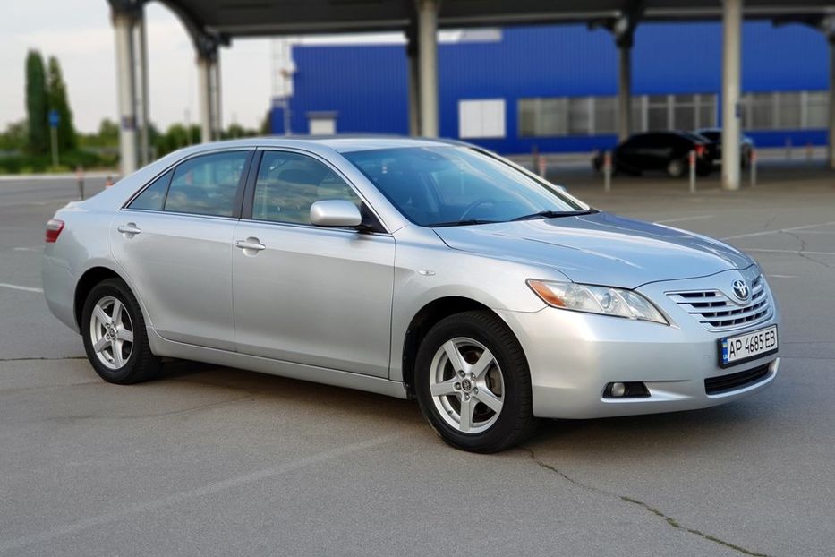 Продам Toyota Camry 2.4MT Comfort ГАЗ 2008 года в Запорожье