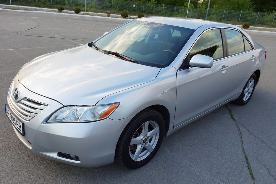 Продам Toyota Camry 2.4MT Comfort ГАЗ 2008 года в Запорожье