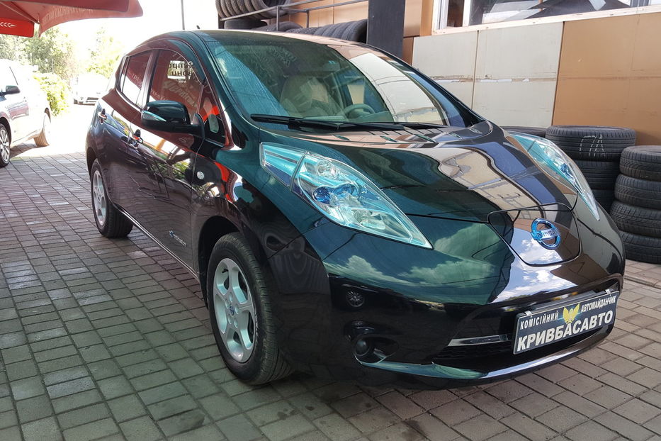 Продам Nissan Leaf SV+ 2011 года в г. Кривой Рог, Днепропетровская область