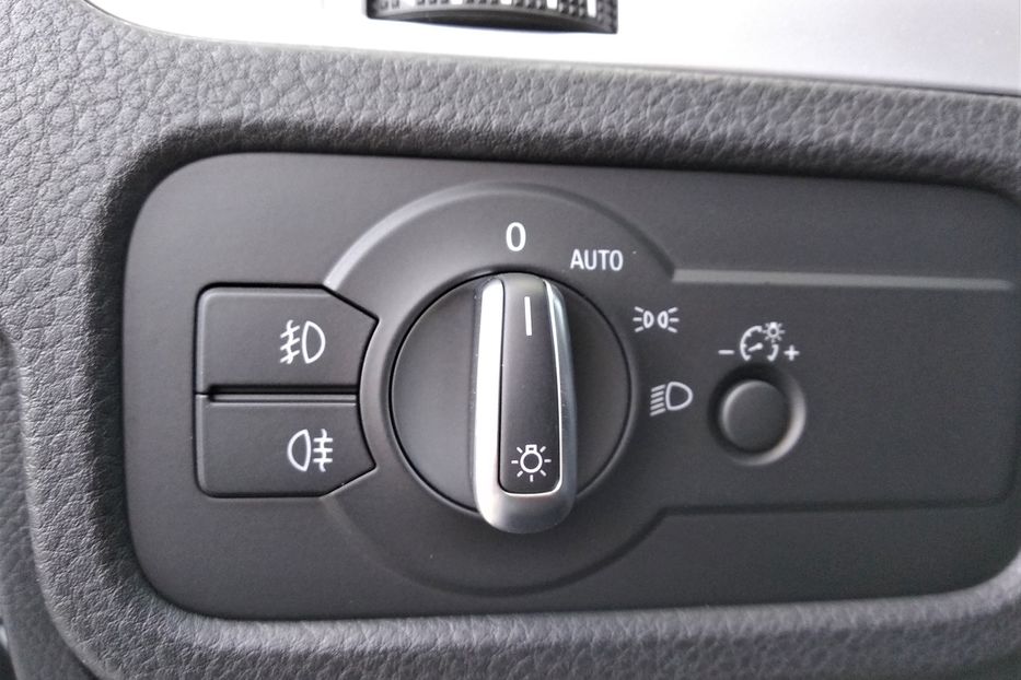 Продам Volkswagen Touareg 2017 года в Одессе