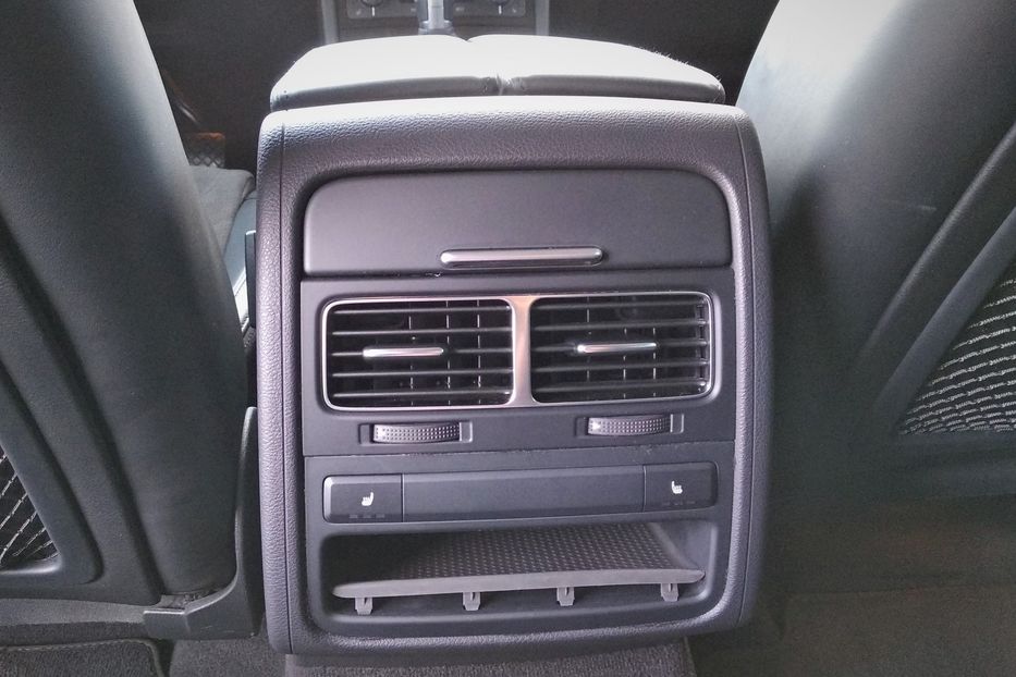 Продам Volkswagen Touareg 2017 года в Одессе