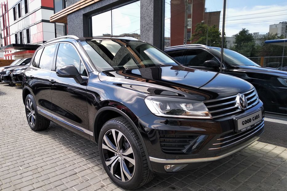 Продам Volkswagen Touareg 2017 года в Одессе