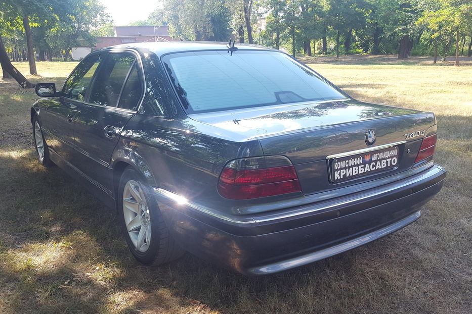 Продам BMW 740 tdi 2001 года в г. Кривой Рог, Днепропетровская область