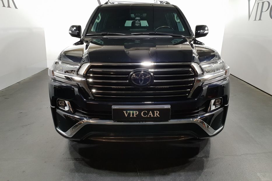 Продам Toyota Land Cruiser 200 SE INKAS 2018 года в Киеве