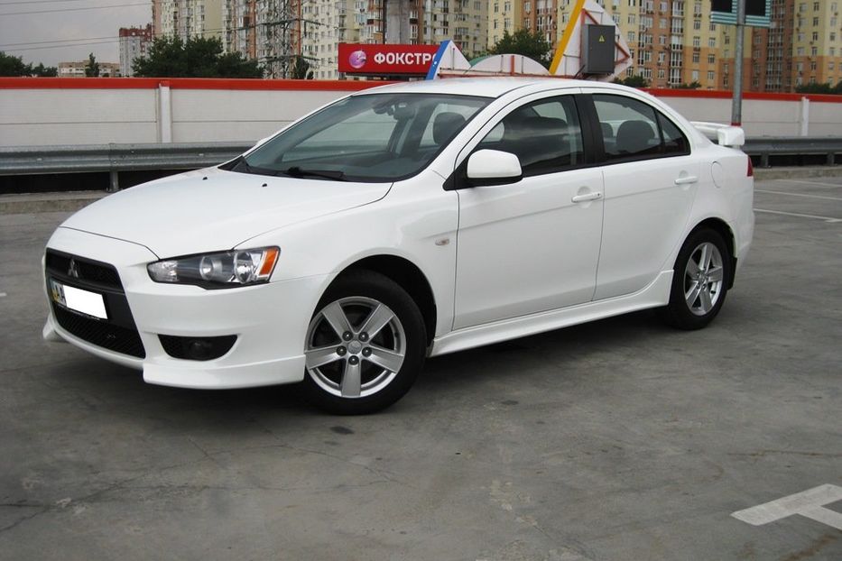 Продам Mitsubishi Lancer X 2006 года в Киеве