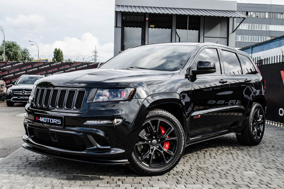 Продам Jeep Grand Cherokee SRT8 2012 года в Киеве