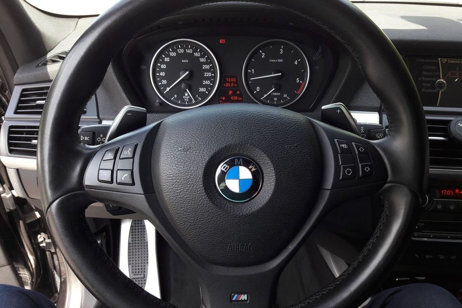 Продам BMW X5 3.0 TDI 2012 года в Киеве