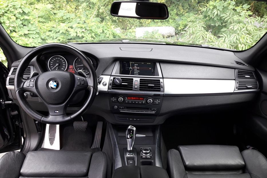 Продам BMW X5 3.0 TDI 2012 года в Киеве