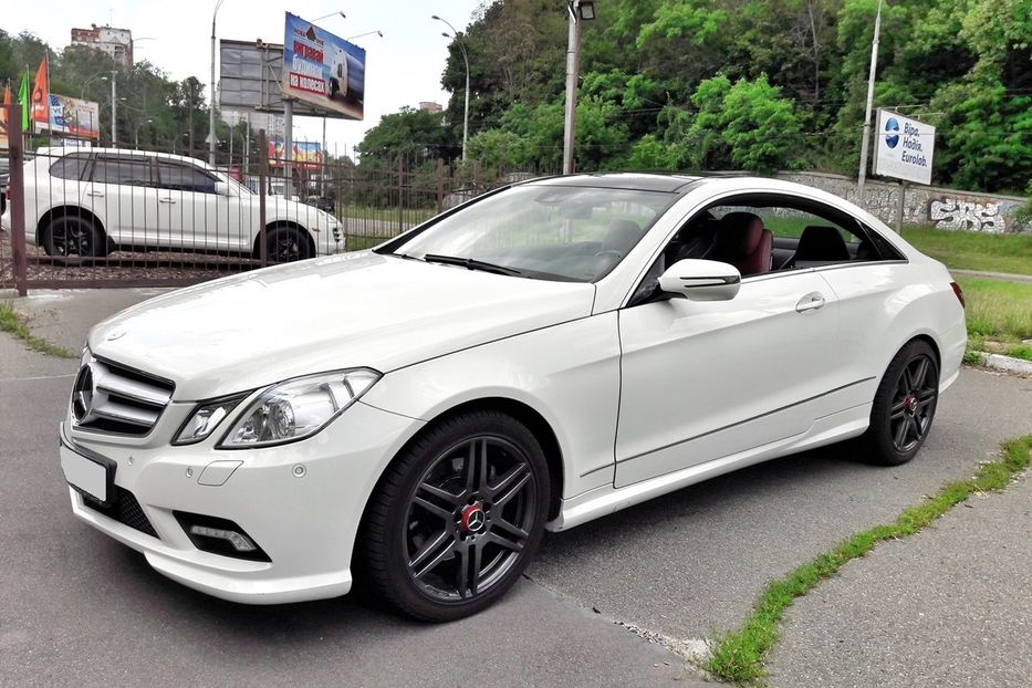 Продам Mercedes-Benz E-Class 350 AMG 2009 года в Киеве