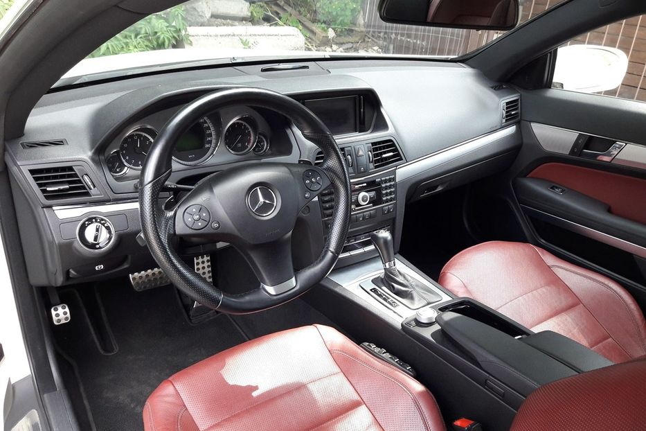 Продам Mercedes-Benz E-Class 350 AMG 2009 года в Киеве