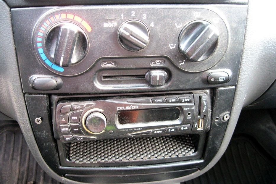 Продам Daewoo Lanos 1998 года в Киеве