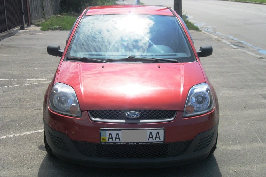 Продам Ford Fiesta 2006 года в Киеве