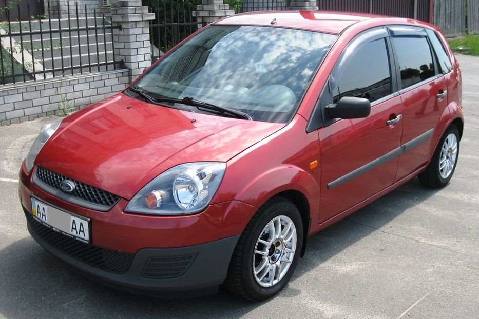 Продам Ford Fiesta 2006 года в Киеве