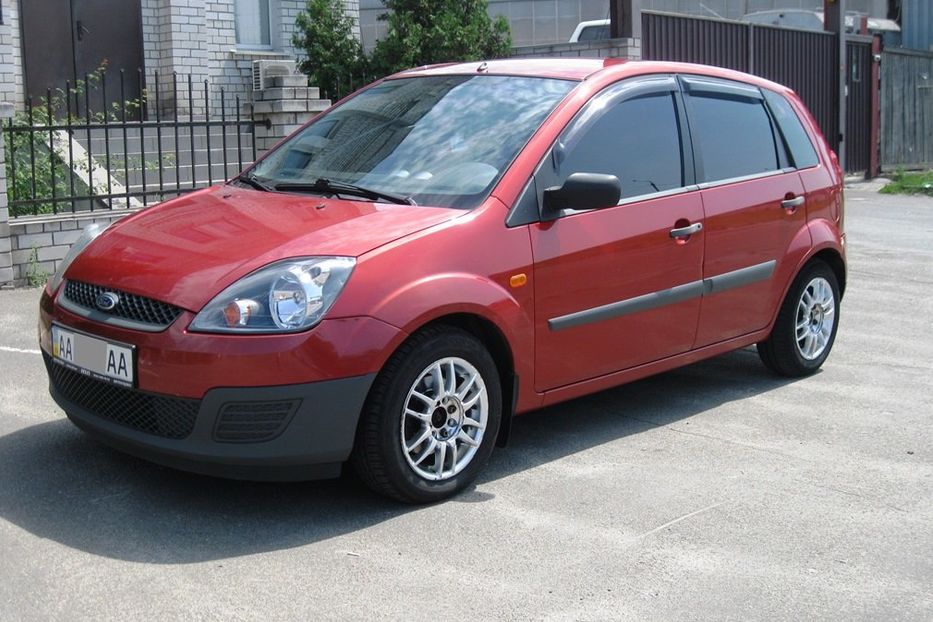 Продам Ford Fiesta 2006 года в Киеве