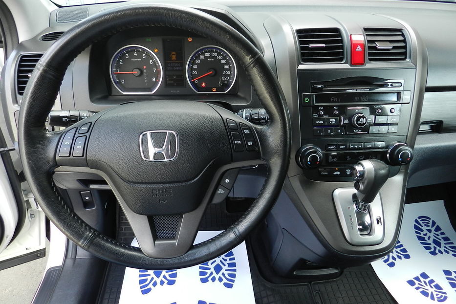 Продам Honda CR-V 2012 года в Одессе