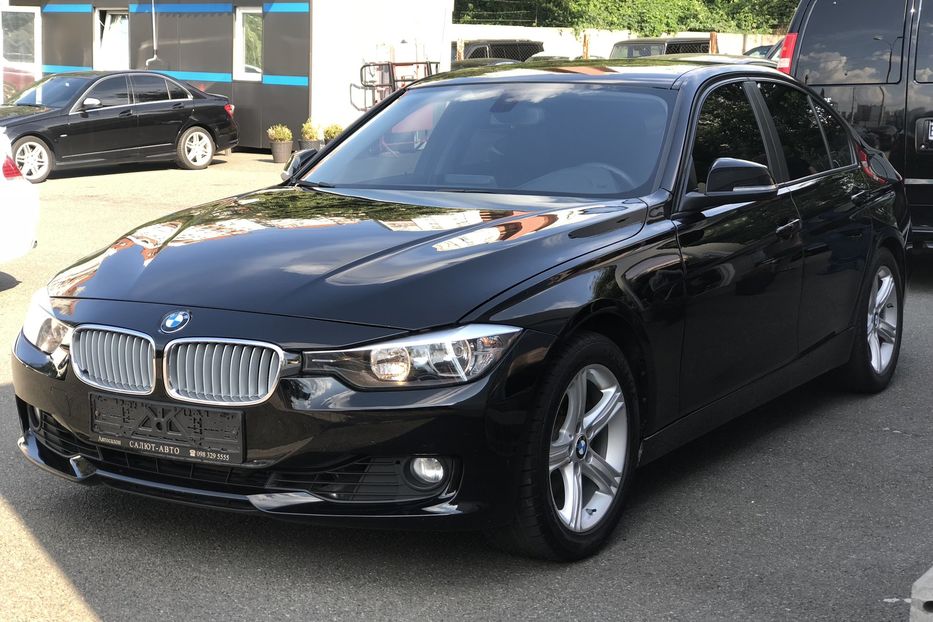 Продам BMW 328 2012 года в Киеве