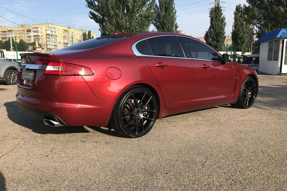 Продам Jaguar XF 4,2 2008 года в Днепре