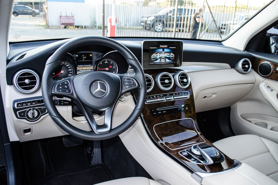 Продам Mercedes-Benz GLC-Class 220 CDI 4Matic 2016 года в Киеве