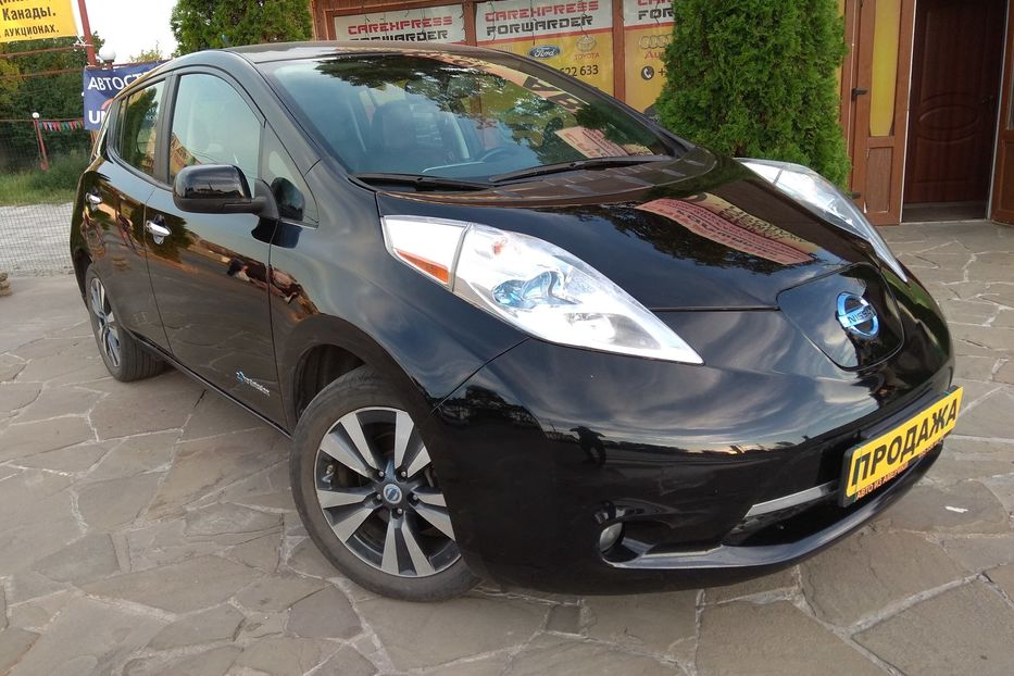 Продам Nissan Leaf SL 2013 года в Харькове