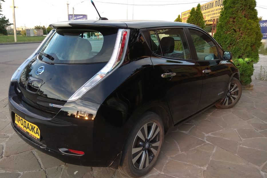 Продам Nissan Leaf SL 2013 года в Харькове