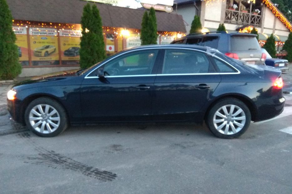 Продам Audi A4 Premium 2013 года в Харькове