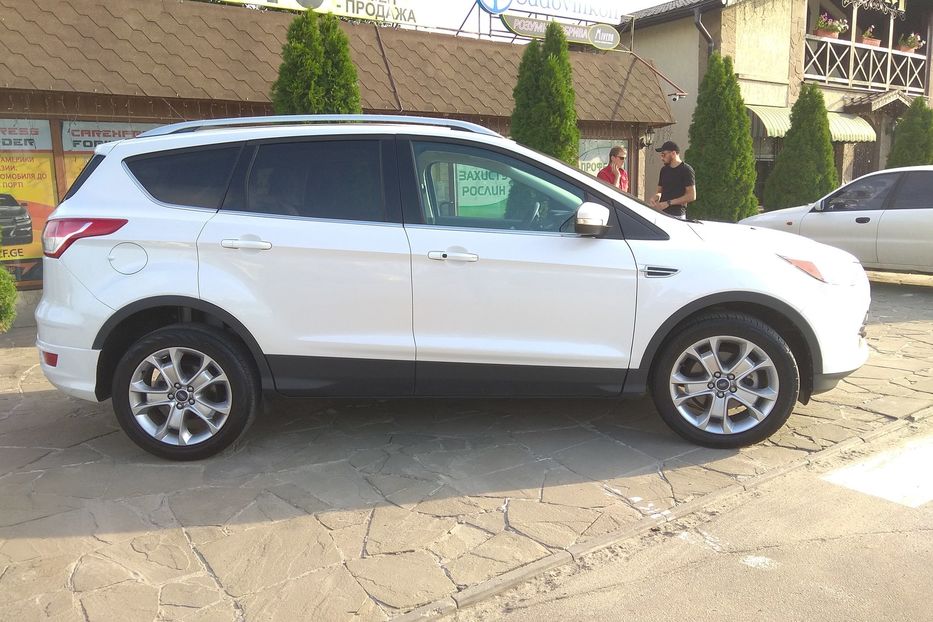 Продам Ford Escape Titanium 2014 года в Харькове