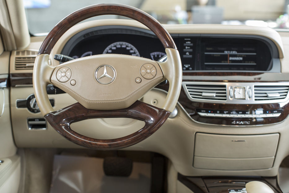Продам Mercedes-Benz S-Class S500 2012 года в Одессе