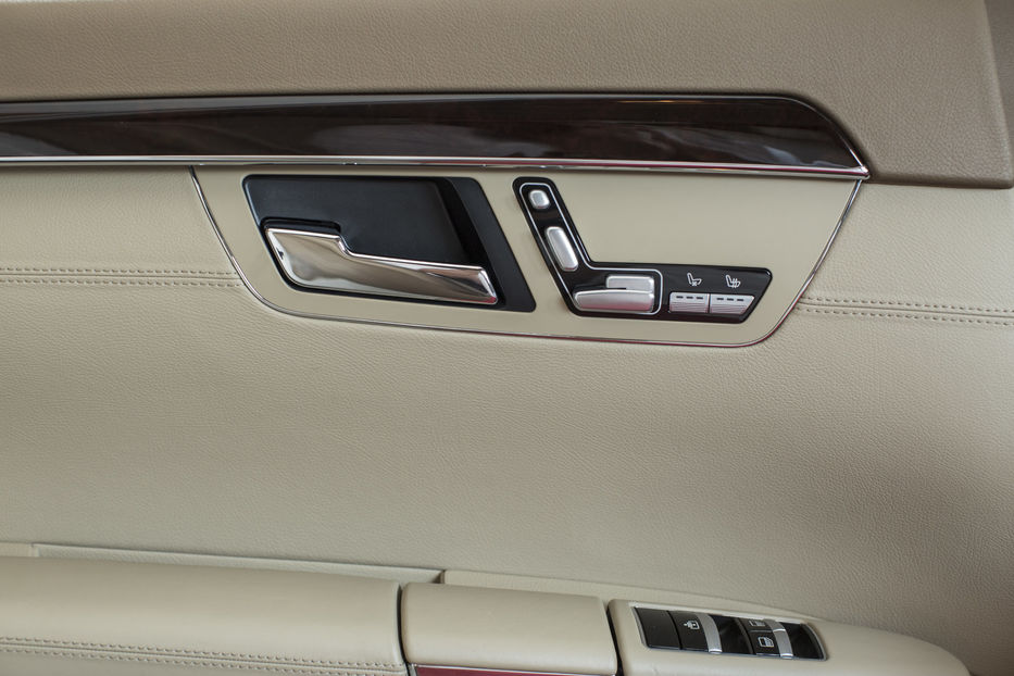 Продам Mercedes-Benz S-Class S500 2012 года в Одессе