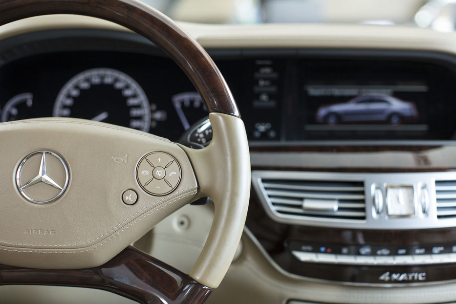 Продам Mercedes-Benz S-Class S500 2012 года в Одессе