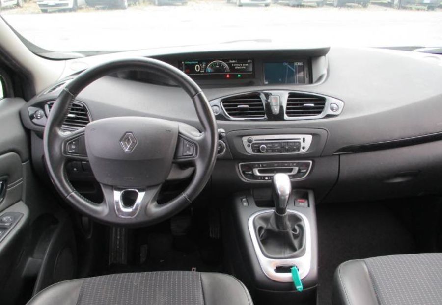 Продам Renault Scenic 2014 года в Киеве