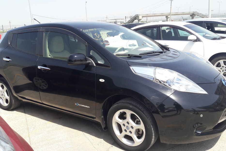 Продам Nissan Leaf 40 kw 2011 года в г. Кривой Рог, Днепропетровская область