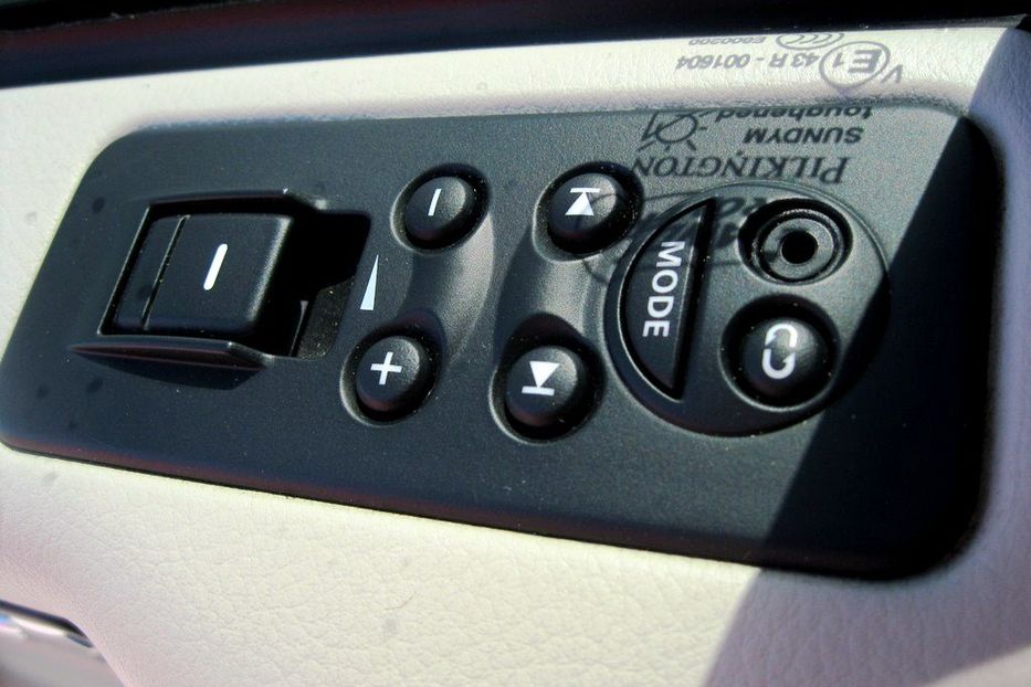 Продам Land Rover Range Rover Sport 2008 года в Киеве