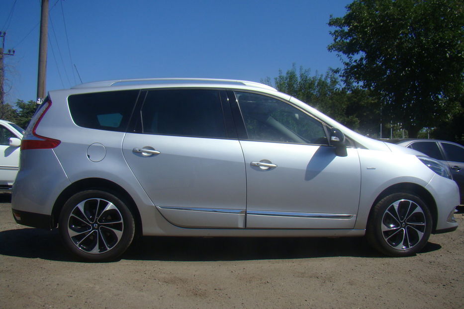 Продам Renault Grand Scenic BOSE 2016 года в Одессе