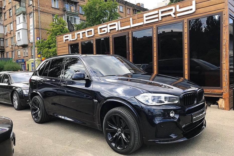 Продам BMW X5 M performance  2013 года в Киеве