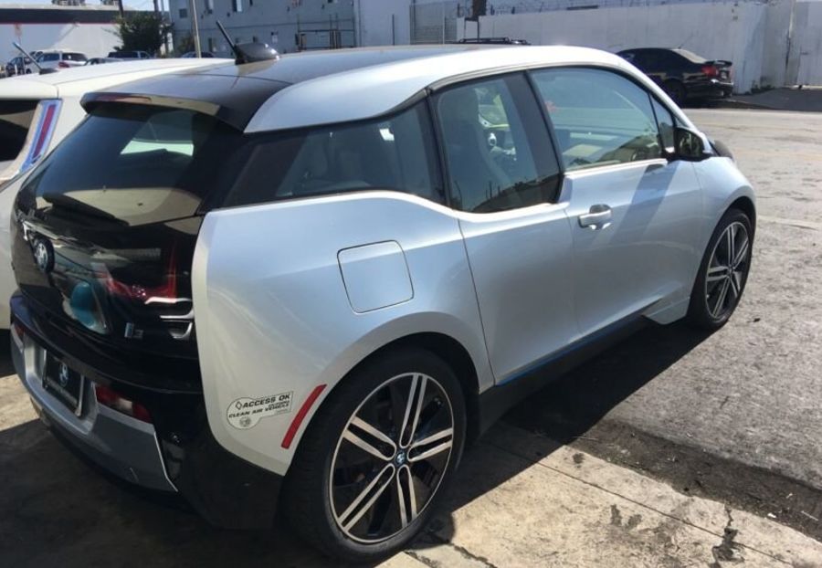 Продам BMW I3 GIGA 2014 года в г. Кривой Рог, Днепропетровская область