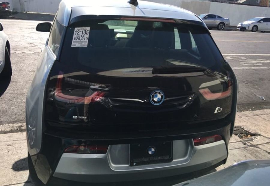 Продам BMW I3 GIGA 2014 года в г. Кривой Рог, Днепропетровская область
